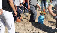 Kundağı Mezar Taşına Sarıldı: Anne Gamze ile Bebek Güney’in Acı Veda Günü
