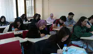 Denizli’de Eğitimde Fırsat Eşitliği: Ücretsiz Kurslardan Üniversiteye Uzanan Başarı Köprüsü