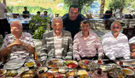 Bodrum'daki Vanlılardan vekillere ulaşım çağrısı: Bir günümüz yollarda geçiyor