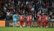 Karşıyaka’da kabus gibi başlangıç: Şampiyonluk hedefi yerini arayışa bıraktı