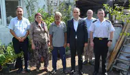 Bayındır’da anlamlı gün: Kaymakam Mete kahramanları evlerinde ziyaret etti
