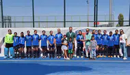 Manisa'nın genç hokeycileri zirveye göz kırptı: 1. Lig bileti geldi