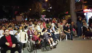 Çivril'de 30 Ağustos Coşkusunda Bir İlk: Başkan Dere, Protokolü Çocuklara Bıraktı