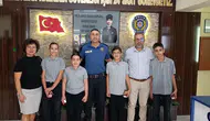 Yenipazar’da minik öğrencilerden emniyete anlamlı ziyaret