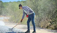 Manisa'da 10 mahallenin kaderi değişti: Yarım asırlık yol çilesi asfaltla bitti