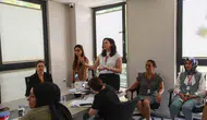 Efeler'de otizmli minikler için sofrada yeni dönem: Uzmanlardan ailelere rehberlik
