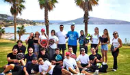 Çeşme’nin gençleri kortlarda buluştu: Padel rüzgarı esiyor