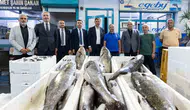 İzmir’de Denizler İçin Yeni Dönem: Başkan Tugay İlk Açık Artırmayı Yönetti