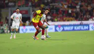 Göztepe evinde fırtına gibi başladı: İlk yarıda tek gol yetti
