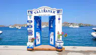 Bodrum’un simgesi haline geldi: Maviye açılan kapı şimdi Yalıkavak’ta