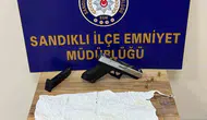 Sandıklı'da zehir tacirlerine ağır darbe: 900 içimlik uyuşturucu ele geçirildi