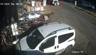 Manisa'da acı kaza: Çöp kamyonunun çarptığı genç işçi yaşamını yitirdi