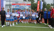 Manisa'nın genç yıldızları Erzincan'da kürsüye çıktı