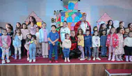 Muğla’da miniklerin sanat şöleni: Gökyüzü uçurtmalarla renklendi