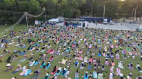 Matlar çimlere serildi Kültürpark'ta yoga rüzgârı esti