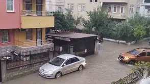 Fethiye'de gökyüzü boşaldı: Tarım arazileri ve evler sular altında kaldı
