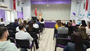Kuşadası'nda eğitimde güvenli ortam seferberliği: Yöneticilere kritik eğitim