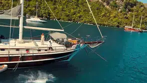 Mavi sularda izole tatil arayanların rotası Marmaris: Lüks yatlar ilgi odağı