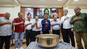 Başkan Tugay’dan birlik mesajı: Aşure lokması dostluk için paylaşıldı
