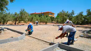 Didim’de zeytin ağaçlarının gölgesinde yeni bir sosyal merkez yükseliyor