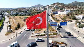 Bodrum’da ay-yıldızlı gurur için hummalı çalışma: Direkler yenilendi