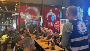 Tarihi Sürüşün Sessiz Kahramanları: TRAC Ekipleri Kocatepe’de Telsizle Görev Başında