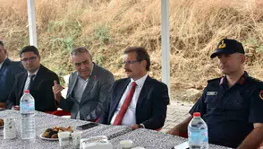 Salihli’de saha mesaisi: Kaymakam Güldoğan mahallelerin nabzını tuttu