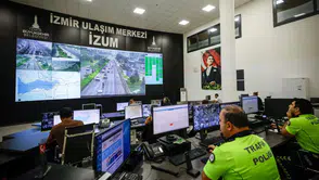 İzmir trafiğinde okul alarmı: İZUM 24 saat devrede