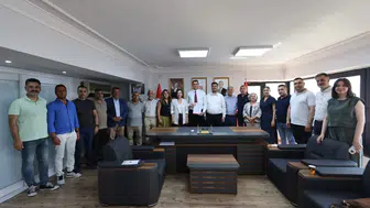 Helil Kınay ve Meclis Üyelerine Rozet Takıldı