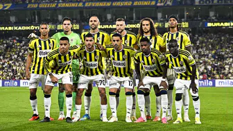 Fenerbahçe, Şampiyonlar Ligi'nde 18 yıl sonra Roma'yı ağırlıyor