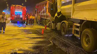 Selatin Tüneli'nde tırların karıştığı kaza trafiği kilitledi