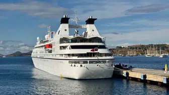 Ege'nin turizm rotasinda lüks durak: Star Legend Bodrum'a demir attı