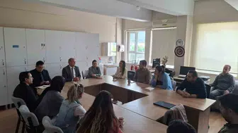 Sarıgöl'de eğitim mesaisi: Müdürden okullara yakın markaj