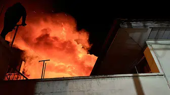 Kula’da acı gece: Evini alevler içinde gören talihsiz adam hayatını kaybetti
