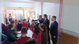 Afyonkarahisar'da bilim rüzgarı: Genç beyinler projeleriyle büyüledi