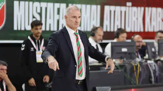 Karşıyaka'nın evindeki yenilmezlik serisi Fenerbahçe karşısında son buldu