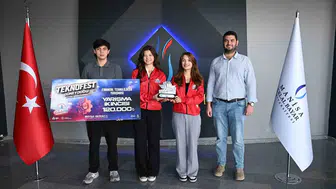 MCBÜ’lü gençlerden TEKNOFEST’te çifte gurur: Hem finans hem edebiyat ödülü