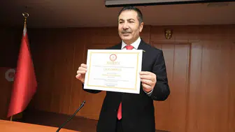 Denizli Ticaret Odası’nda koltuklar sahiplerini buldu: Uğur Erdoğan’dan güven tazeleyen hamle