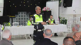 Aydın’da servis şoförlerine kritik uyarı: Çocuklarımızın güvenliği için kuralları tazelediler