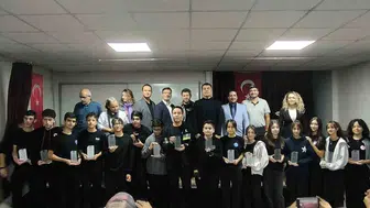 Afyonkarahisar'da LGS gururu: Başarılı gençler ödüllerine kavuştu