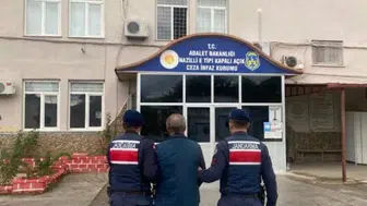 Aydın’da silah kaçakçılığına jandarma darbesi: Cephanelik gibi evden bir tutuklama çıktı