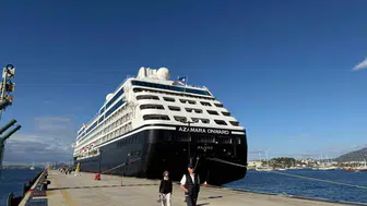 Bodrum limanında dev hareketlilik: Amerikalı turistleri taşıyan kruvaziyer rotasını Ege'ye çevirdi