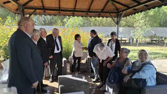 Muğla’da çınarlara vefa günü: Huzurevinde duygusal buluşma