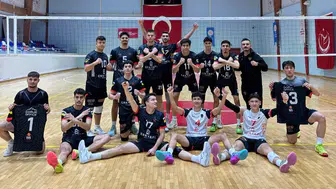 Denizli’nin genç yetenekleri Bursa’da rakibine nefes aldırmadı