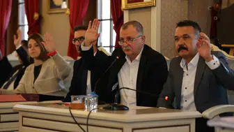 Yunusemre’de 2027 bütçesi onaylandı: Spil Mahallesi’nin ısınma sorununa ortak çözüm