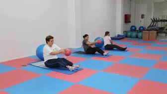 Şehzadeler’de kadınların yeni adresi: Sporla gelen zindelik