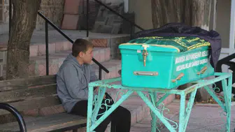 Soma’daki acı veda: 13 yaşındaki Yaşar babasının tabutuna sarıldı