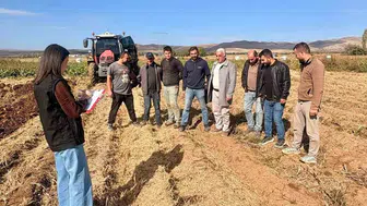 Afyonkarahisar’da tarlanın sesi sahada yankılanıyor: Çiftçiyle yüz yüze çözüm mesaisi