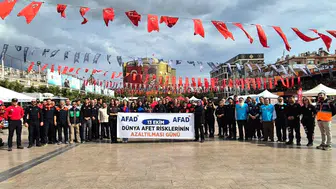 Aydın'da afet bilinci seferberliği: Meydanda uygulamalı eğitim