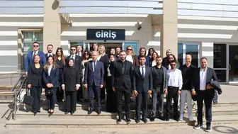 Aydın’da memuriyet heyecanı: Sözleşmeliler yemin ederek kadroya geçti